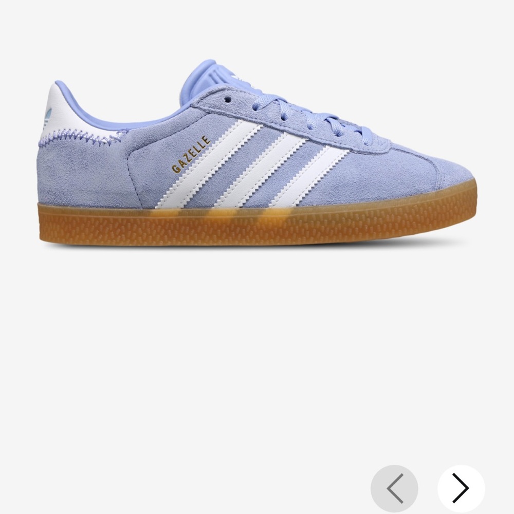 Adidas Gazelle Blue Sneakers (Boys 5.5 / Women’s 7)